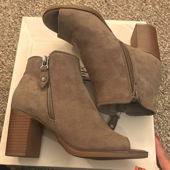 Style & Co open toe bootie - Picture 4 of 7